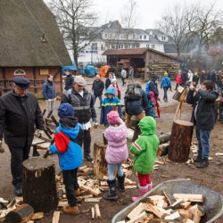 Volksdorf: Thementag "Holz" im Museumsdorf - für die ganze Familie